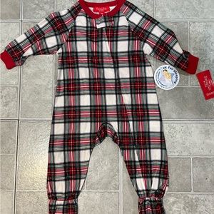 BRAND NEW WITH TAGS Macys family Christmas PJS 12m